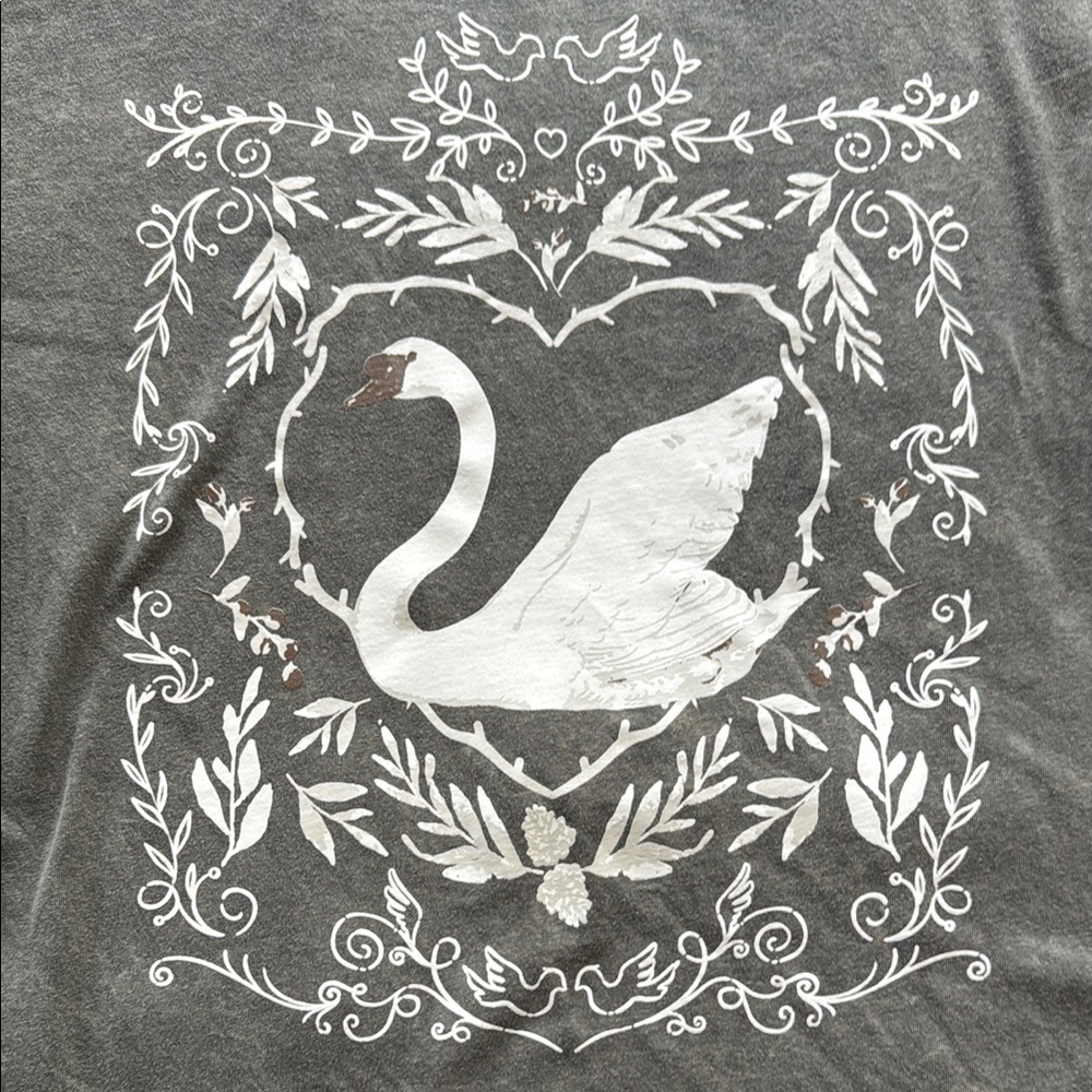 Artistic Gray Short Sleeve Tee with White Design vintage canvas. New. - Picture 7 of 7